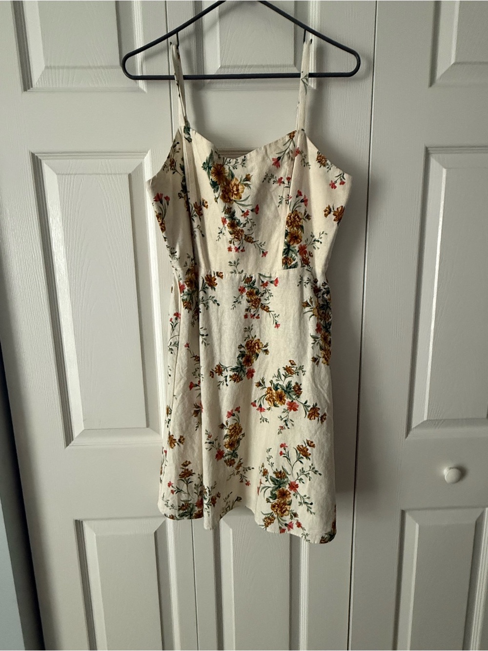 Old Navy Cream Floral Smocked Dress